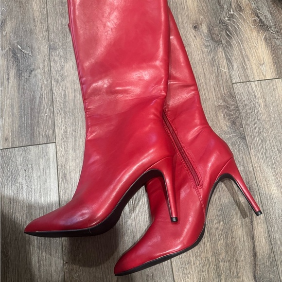 Mia Women’s Marysol Fashion Boot, Red 10 - Picture 2 of 8